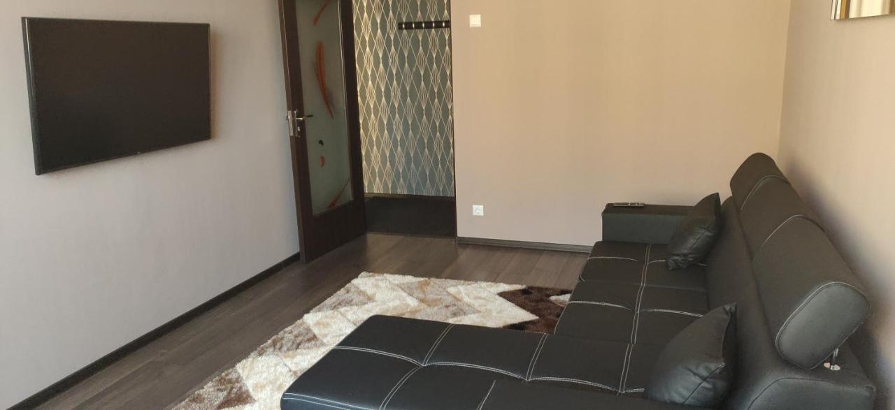 Home Apartament Brasov Luaran gambar